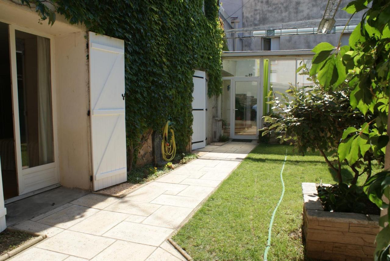 Spacieuse Maison De Village Climatisee Avec Jardin Patio Bessan Ngoại thất bức ảnh