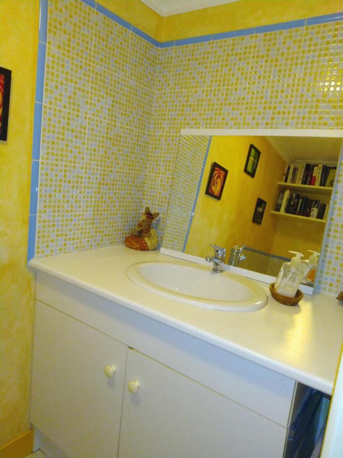 Spacieuse Maison De Village Climatisee Avec Jardin Patio Bessan Ngoại thất bức ảnh