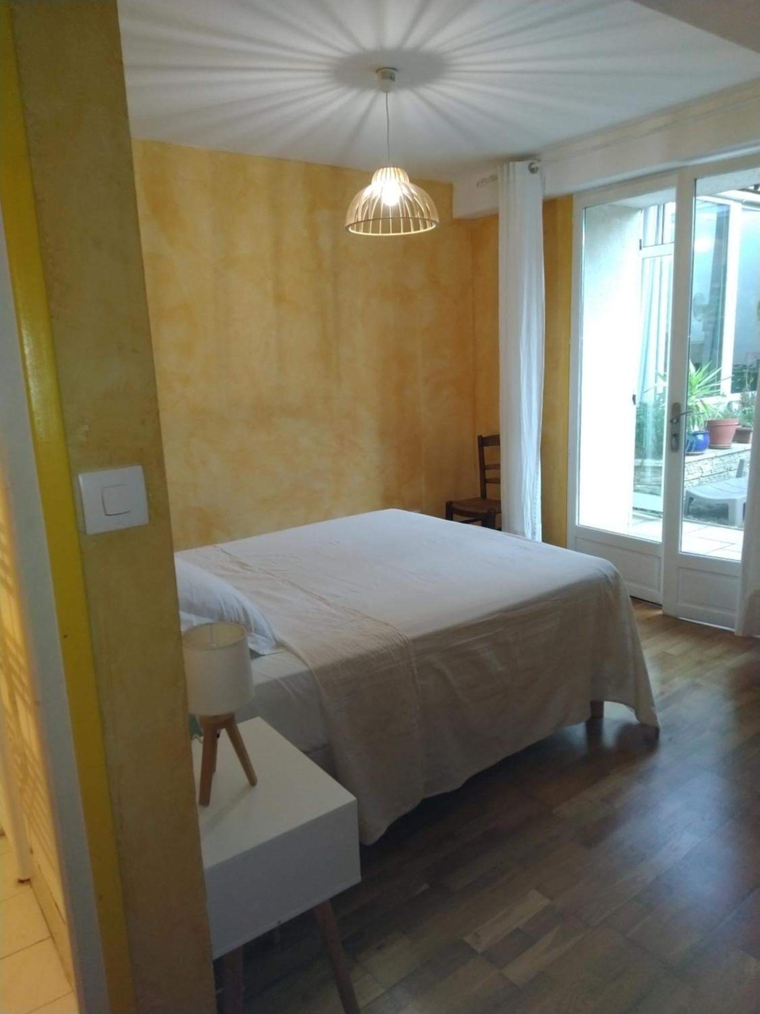 Spacieuse Maison De Village Climatisee Avec Jardin Patio Bessan Ngoại thất bức ảnh