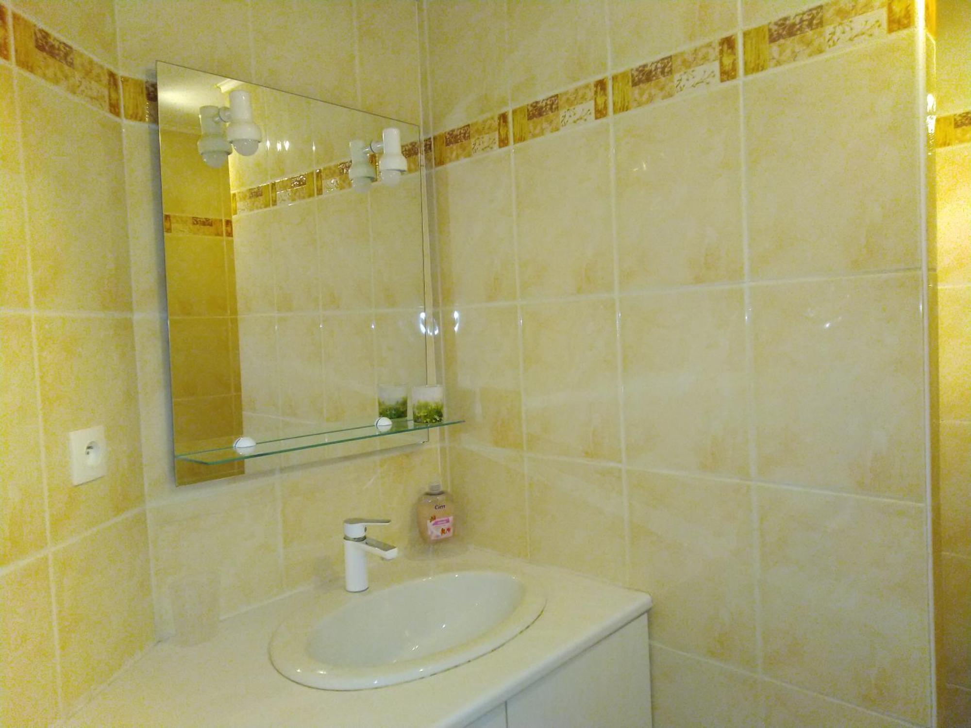 Spacieuse Maison De Village Climatisee Avec Jardin Patio Bessan Ngoại thất bức ảnh