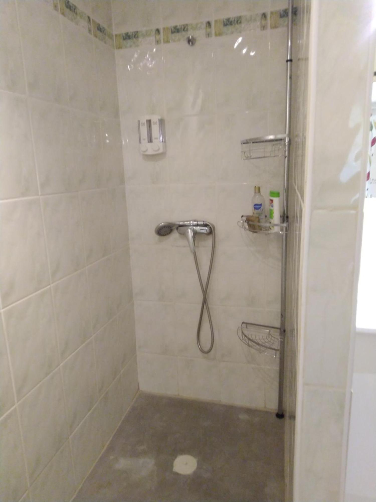 Spacieuse Maison De Village Climatisee Avec Jardin Patio Bessan Ngoại thất bức ảnh